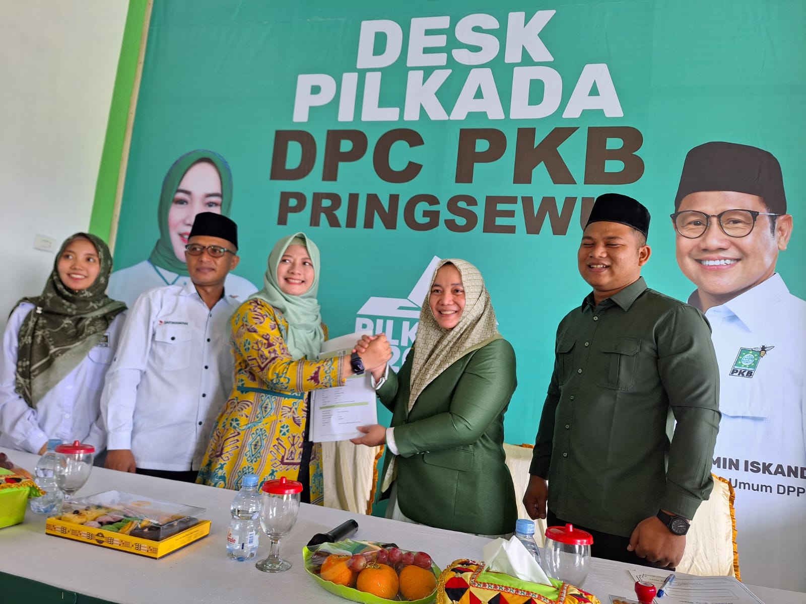 Ririn Kuswantari Kembalikan Berkas ke PKB Pringsewu