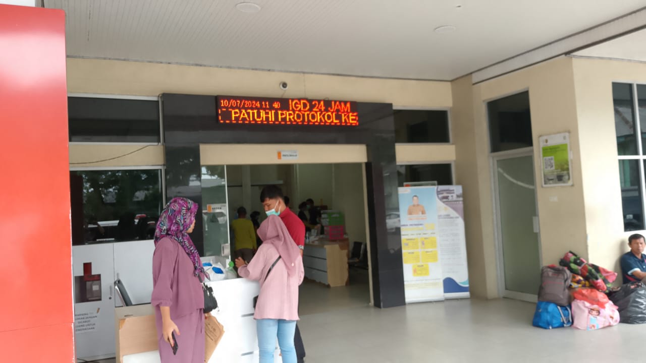 Direktur RSUD Abdul Moeloek Akui Kekurangan, Tapi Pasien Terus Telan Pil Pahit