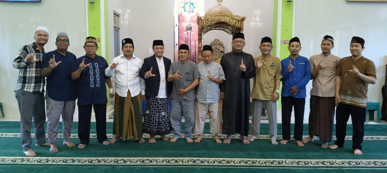 Isra Mikraj di Masjid Al Iman Gedong Meneng Bandarlampung Berlangsung Khidmat