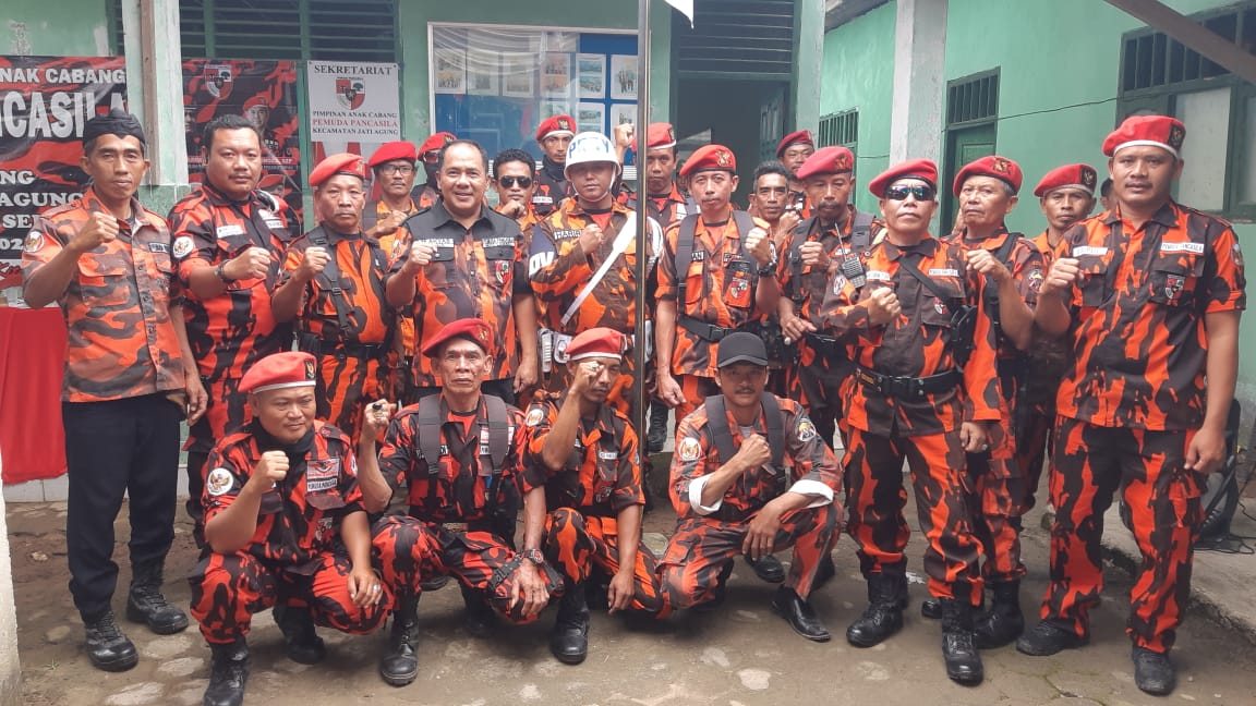 PAC Pemuda Pancasila Jatiagung Lantik 21 Ketua Ranting Baru