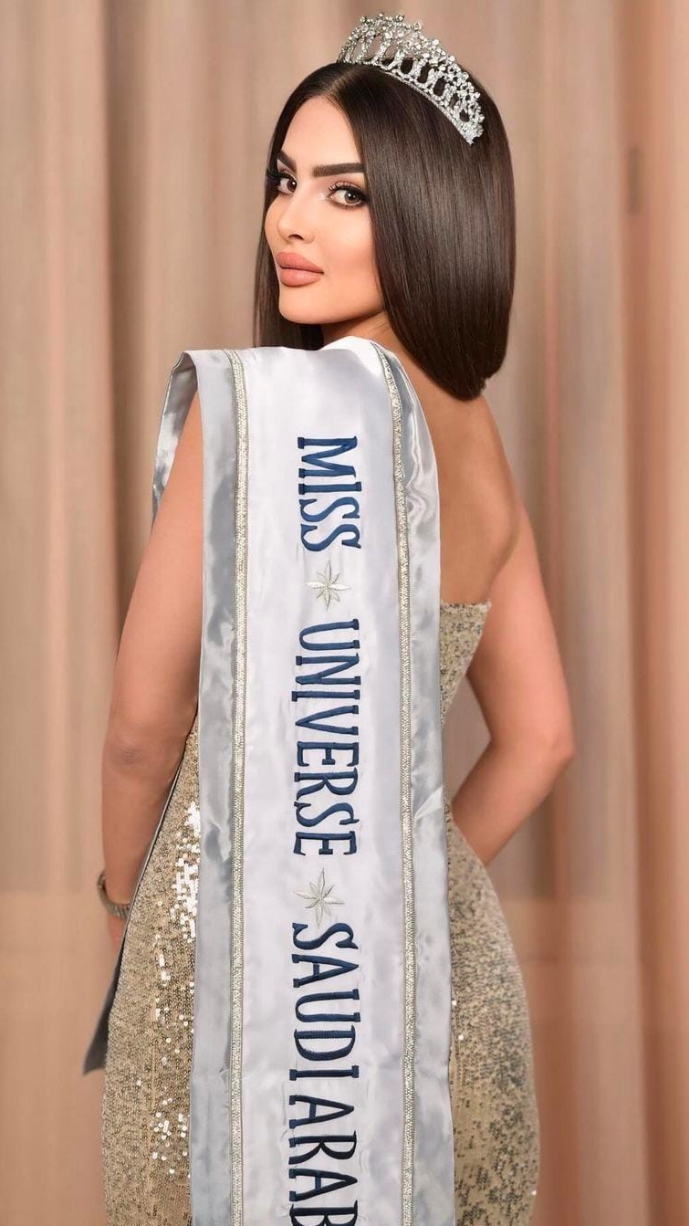 Sejarah Baru: Rumy Alqahtani Mewakili Arab Saudi Partisipasi dalam Miss Universe