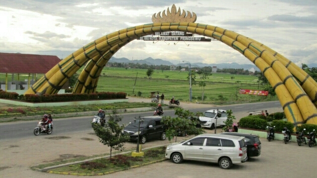 Potret Para Kandidat Pilkada Pringsewu: Pengusaha dan Politisi