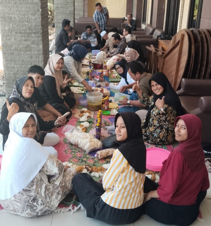 Kehangatan Halal Bihalal Jurnalis Polda Lampung: Santunan dan Kebersamaan di Momen Idul Fitri