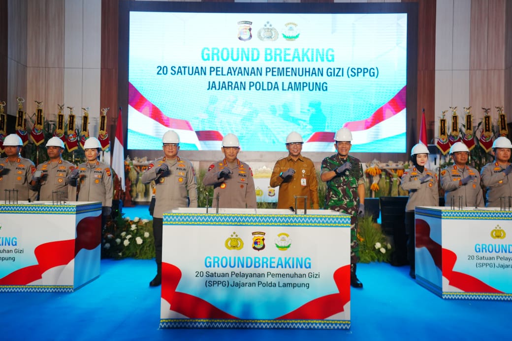 Dukung Program MBG, Kapolri Groundbreaking 20 SPPG di Lampung