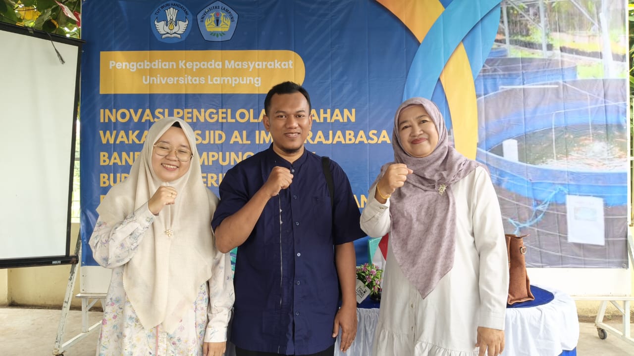 Dosen Unila Kembangkan Budidaya Ikan Produktif di Masjid Al Iman Gedong Meneng Rajabasa Bandarlampung