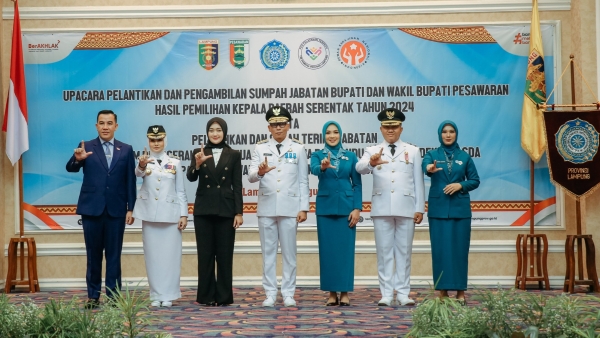 Dilantik Gubernur, Nanda dan Antonius Resmi Pimpin Pesawaran