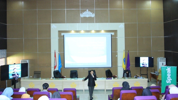 FKIP Unila Siapkan Mahasiswa untuk Karier Internasional Bersama Just Speak Indonesia