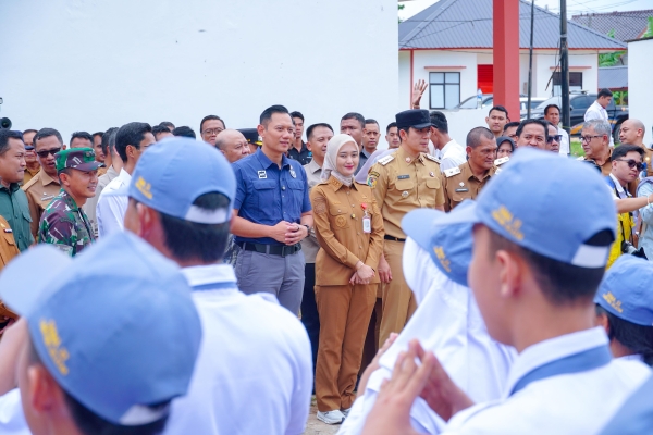 AHY Dampingi Wagub Jihan Periksa Kesiapan Sekolah Rakyat di Lampung Selatan