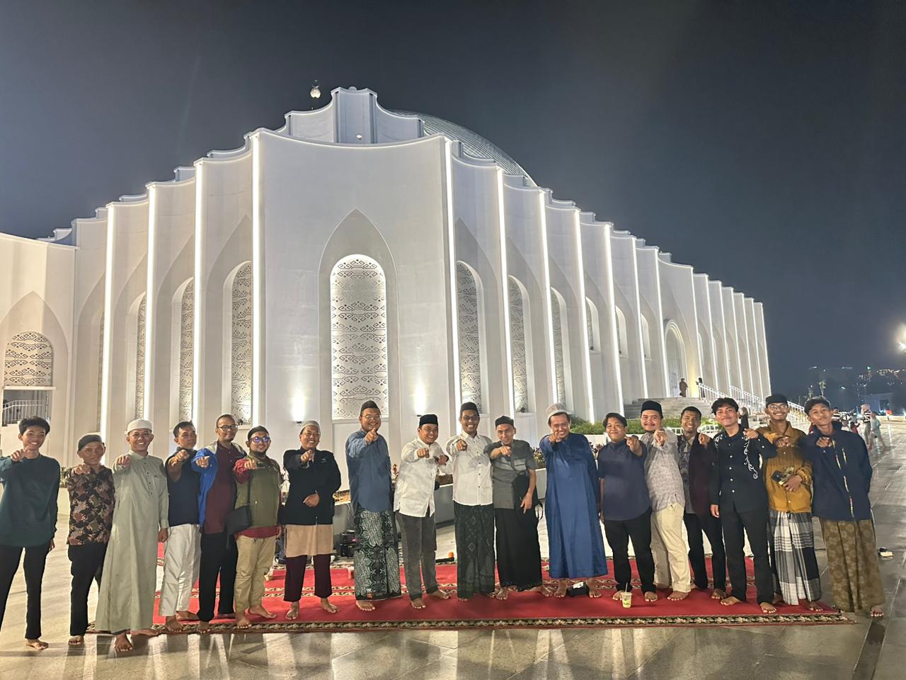 Hadiri Kajian Malam Minggu, Gubernur Lampung: Masa Depan Negara Ada di Tangan Anak Muda