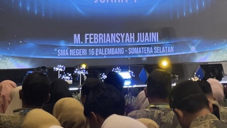 Harumkan Sumsel, Guru SMAN 16 Palembang Sabet Emas Lomba Cipta Lagu PAI Nasional