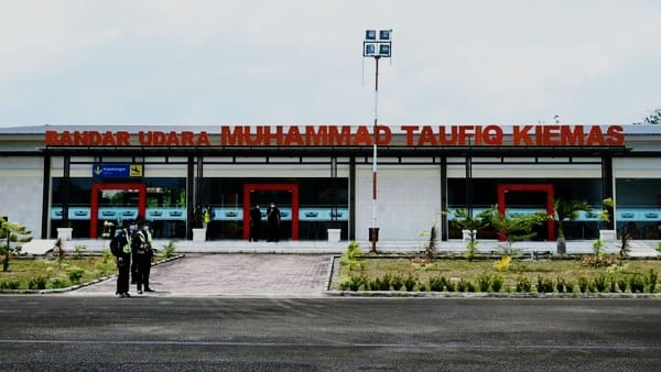 Surfing Mania Kangen Tanjung Setia? 6 Januari Bandara Taufik Kiemas Buka Lagi