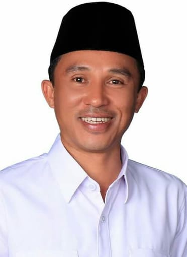 Parosil Mengajak Para Sarjana Pendidikan Untuk Mengembangkan Pendidikan HUMANIS