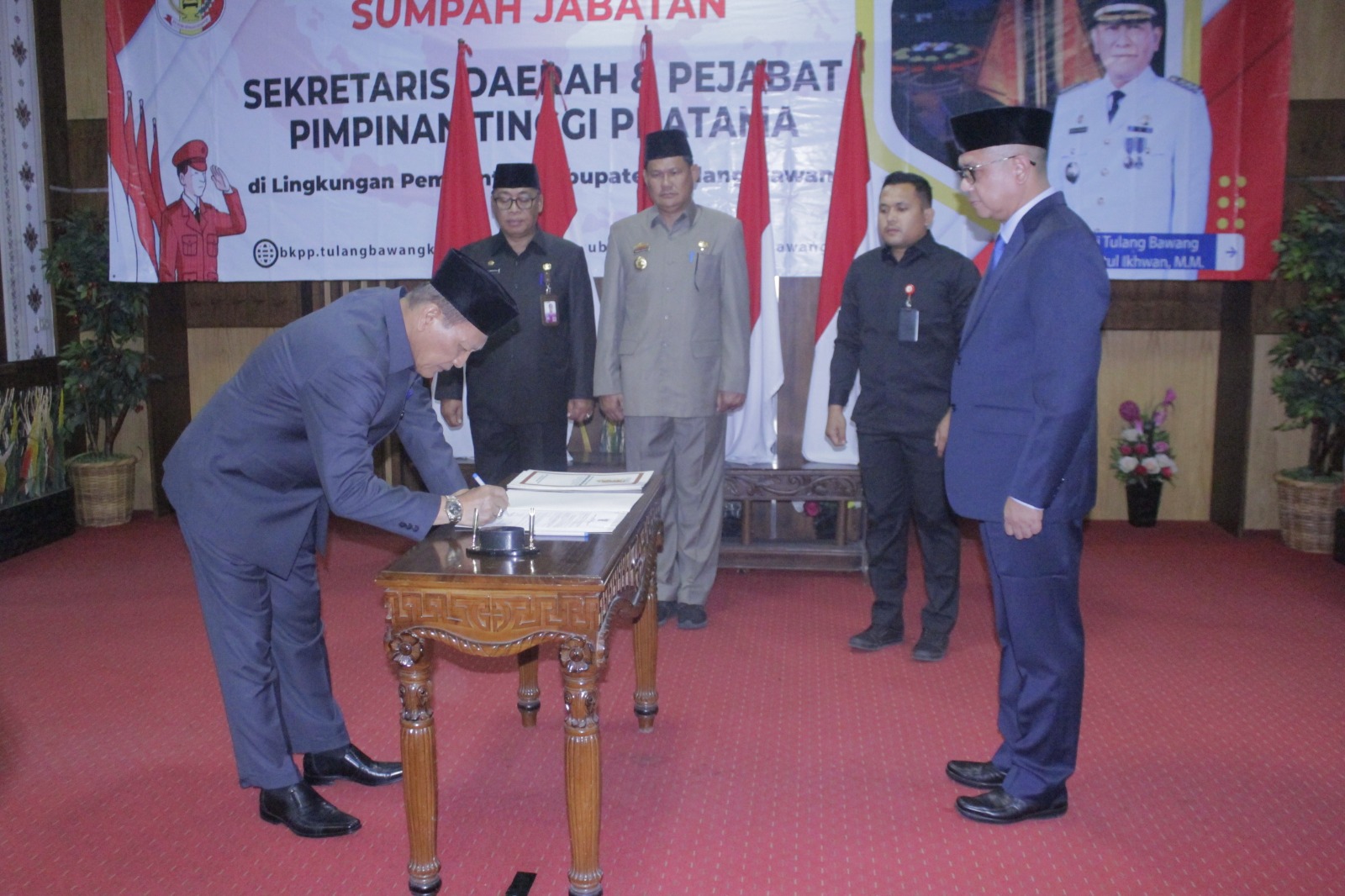Ferli Yuledi Resmi Jadi Sekda Tulang Bawang