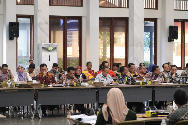 Pertumbuhan Ekonomi Lampung Menguat, Didorong Kinerja Sektor Pajak dan Perdagangan