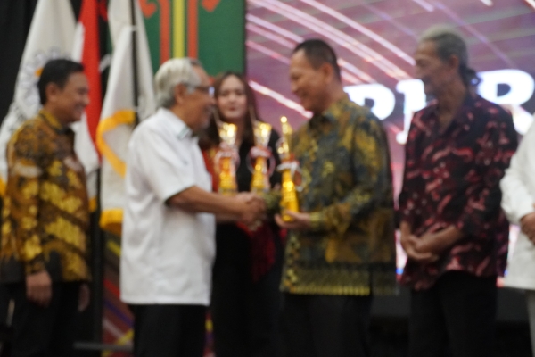 Qudrotul Ikhwan Raih Penghargaan Perpadi Award, Komitmen Majukan Pertanian Tulang Bawang
