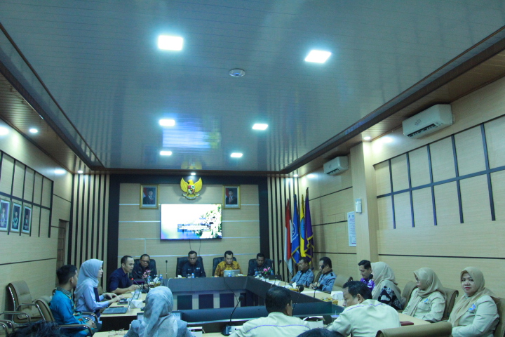 FKIP Unila Pertahankan Sertifikat Mutu Internasional