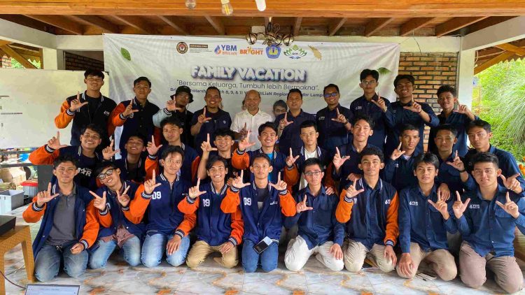 Tutup Tahun 2025, YBM BRILiaN Region 5 Gelar Family Vacation untuk Awardee Beasiswa