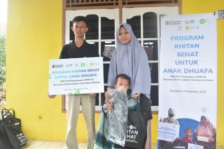YBM PLN Pusmanpro dan IZI Sumsel Salurkan Dana Zakat Karyawan Lewat Khitan Sehat