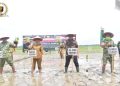 Ketua DPRD Lampung Suarakan Kesejahteraan Petani dalam Aksi Tanam Padi Bersama Forkopimda
