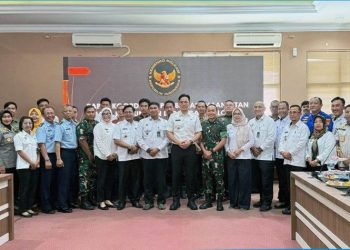 Kemenko Polkam–Pemkab Lamsel Bahas Pemindahan Makam Belanda di Sebuku