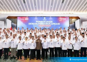 Apkasi Kukuhkan Bupati Egi Sebagai Bendahara Umum, Simbol Peran Generasi Muda Daerah