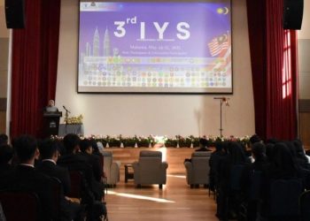 Universitas Lampung Mahasiswi Unila Sabet Medali Perak pada Ajang Esai Internasional di Malaysia