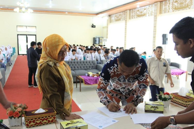FKIP Unila Sambut Kunjungan Siswa SMAN 1 Kota Agung dalam Program Perkenalan Dunia Kampus