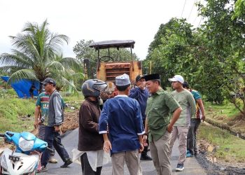 Bupati Pesisir Barat Sidak Pembangunan Jalan Sukabanjar–Pekonmon dan Tinjau Renovasi UGD Puskesmas Ngambur