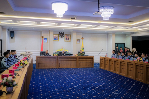 Wagub Lampung Jihan Nurlela Motivasi Siswa SMA Krida Nusantara Sambut Indonesia Emas 2045