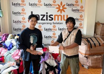 Bunga Kecil dari Rawa untuk Negeri yang Terluka