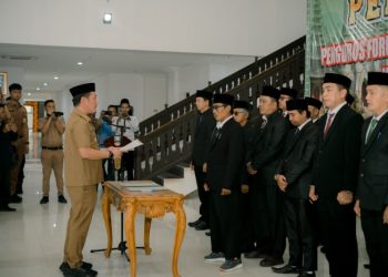 Pengurus Baru FKUB Pesibar Dilantik, Pemerintah Dorong Stabilitas Sosial