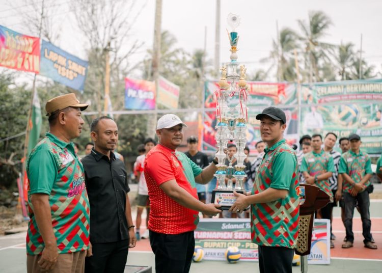 Bupati Pesisir Barat Buka Bupati Cup 2026, 32 Tim Voli Ramaikan Turnamen Semi Open