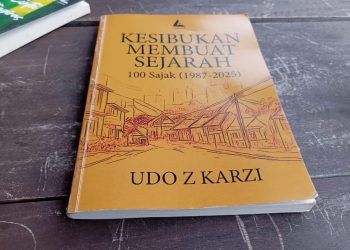 Sajak-sajak Cinta dan Kerja Mengingat