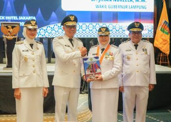 Eva Dwiana dan Deddy Amarullah Kembali Pimpin Bandar Lampung untuk Periode 2025-2030