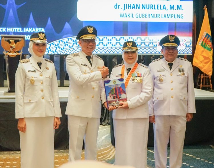 Eva Dwiana dan Deddy Amarullah Kembali Pimpin Bandar Lampung untuk Periode 2025-2030