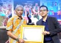 Bupati Qudrotul Ikhwan Raih Predikat The Best Regent Tingkat Nasional