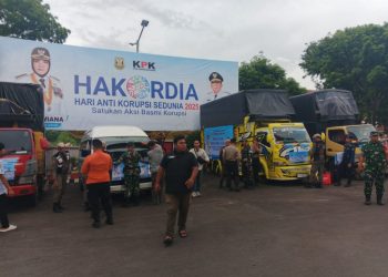 Wali Kota Bandar Lampung Lepas Bantuan Kemanusiaan untuk Korban Banjir di Aceh, Sumut, dan Sumbar