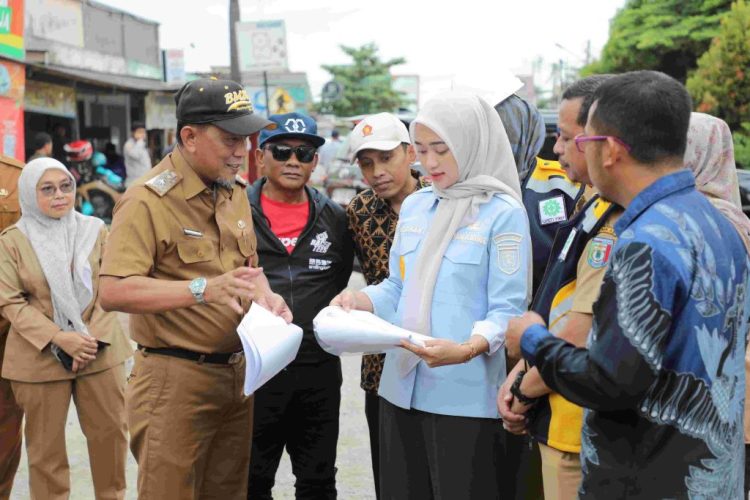 Wagub Jihan Nurlela Tinjau Perbaikan Jalan Pringsewu–Pardasuka, Targetkan Rigid Beton Maret 2026