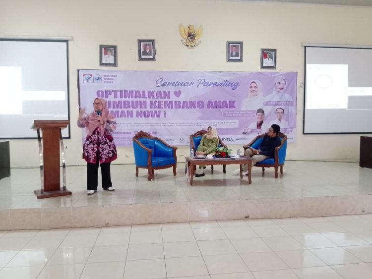 Upaya SDIT Permata Bunda 1 Rajabasa Optimalkan Tumbuh Kembang Anak Melalui Seminar Parenting