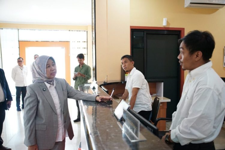 Kunjungan Kerja Rektor Unila ke FISIP, Perkuat Sinergi Akademik