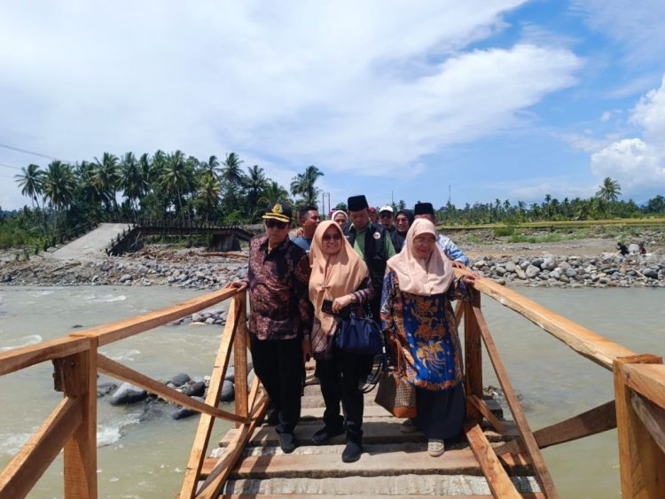 Darmawel Aswar Ajak Masyarakat Nagari Anduriang Tegar Hadapi Dampak Bencana Pertanian