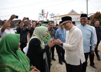 Gubernur Rahmat Mirzani Djausal Percepat Pembangunan Jalan di Lampung Tengah