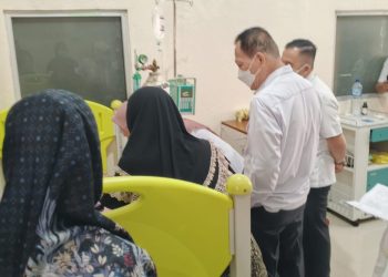 Bupati Tulang Bawang Pastikan Penanganan Optimal bagi Korban Keracunan MBG