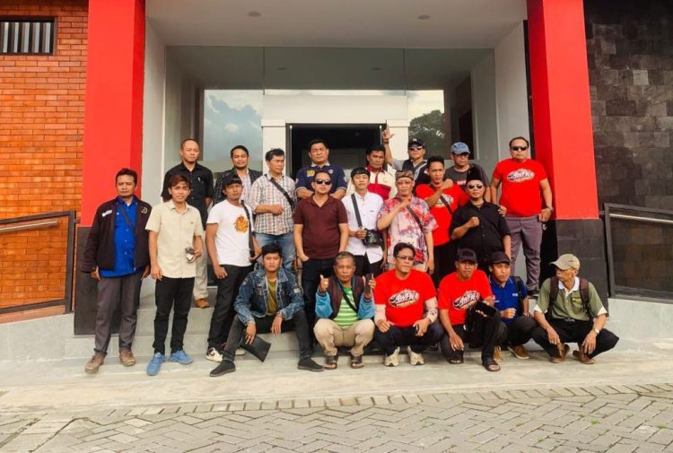 Wartawan Dikeroyok di Gedung DPRD Probolinggo, Koalisi Organisasi Desak Polisi Usut Tuntas