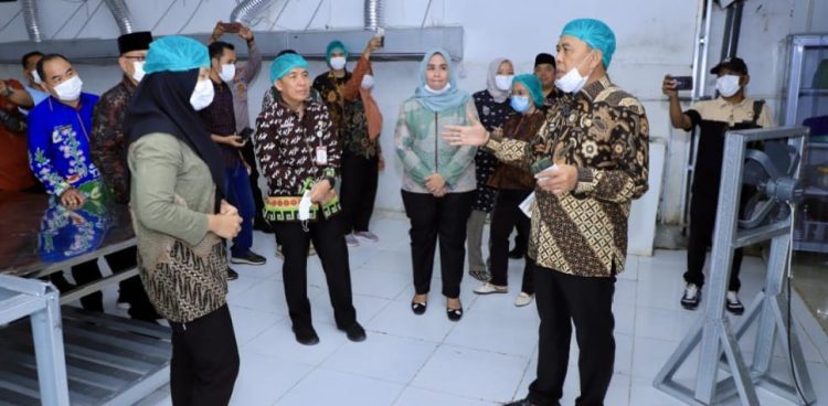 Keselamatan Warga Harga Mati, Wabup Hankam Hasan Soroti Standar Kebersihan SPPG Banjar Agung