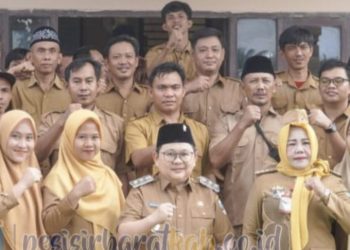 Pimpin Apel Gabungan di Ngaras, Wakil Bupati Pesisir Barat Tekankan Soliditas Pelayanan