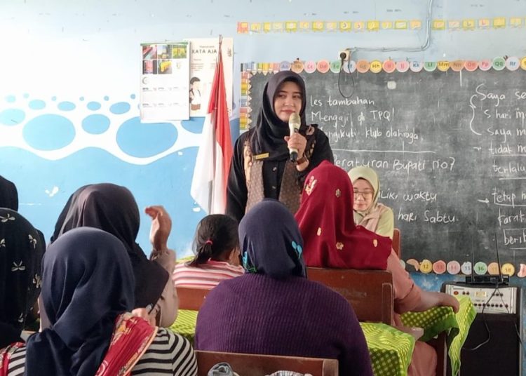 SDN Tamansari II Dringu Sosialisasikan Transisi Penerapan Lima Hari Sekolah