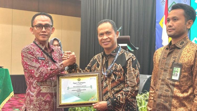 Aktif dan Inspiratif, Medsos MAN 1 Bandar Lampung Tuai Penghargaan