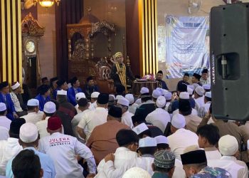 Ustadz Abdul Somad Isi Tabligh Akbar di Masjid Jannatun Naim Batu Putuk, Jemaah Membludak