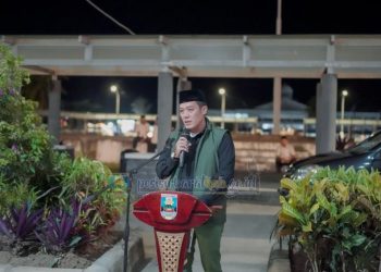 Bupati Pesisir Barat Dedi Irawan Lepas Pawai Takbiran Idul Fitri 1447 H, Serukan Kebersamaan